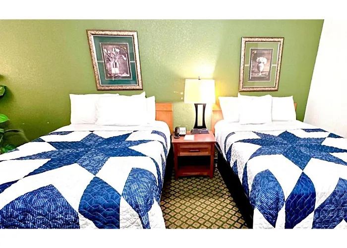 Pet Friendly hotel: Jacksonville Inn By Oyo Near Little Rock Air Force Base