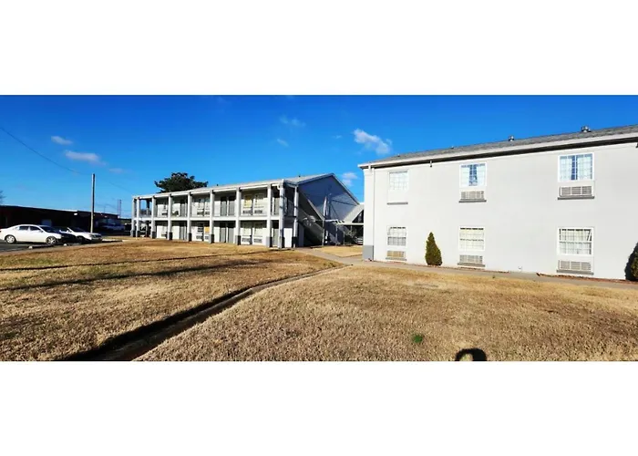 Pet Friendly hotel: Jacksonville Inn By Oyo Near Little Rock Air Force Base